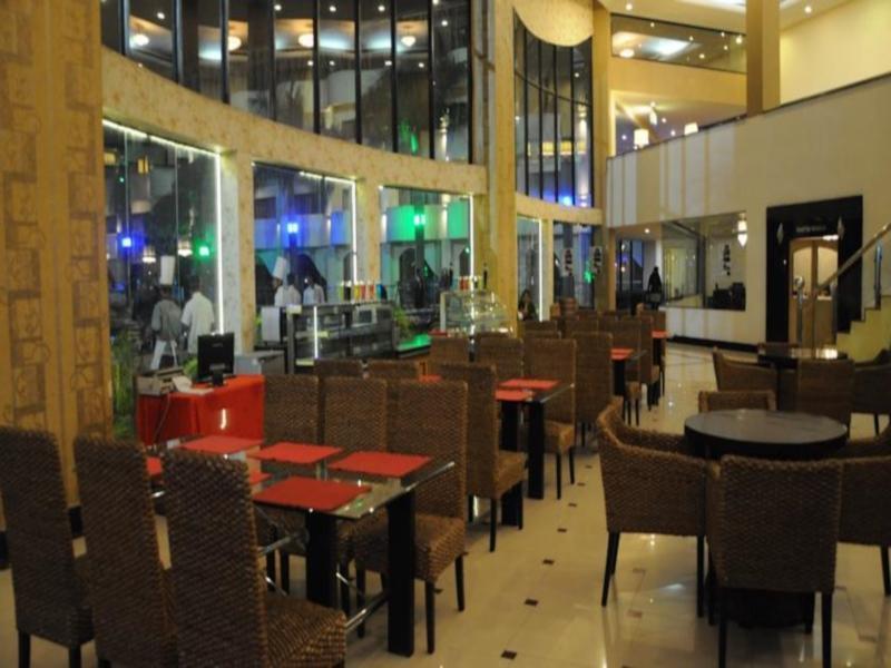 默兹木星业务和豪华酒店 纳西克 外观 照片